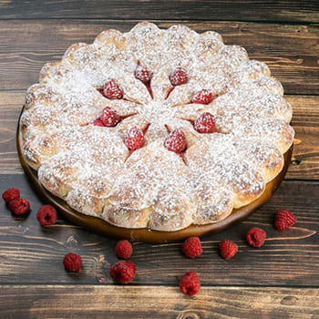 Осетинский пирог с малиной