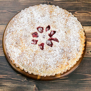 Осетинский пирог с вишней