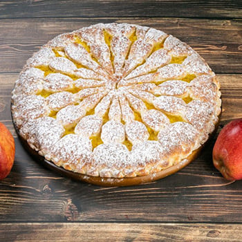 Осетинский пирог со смородиной и яблоком